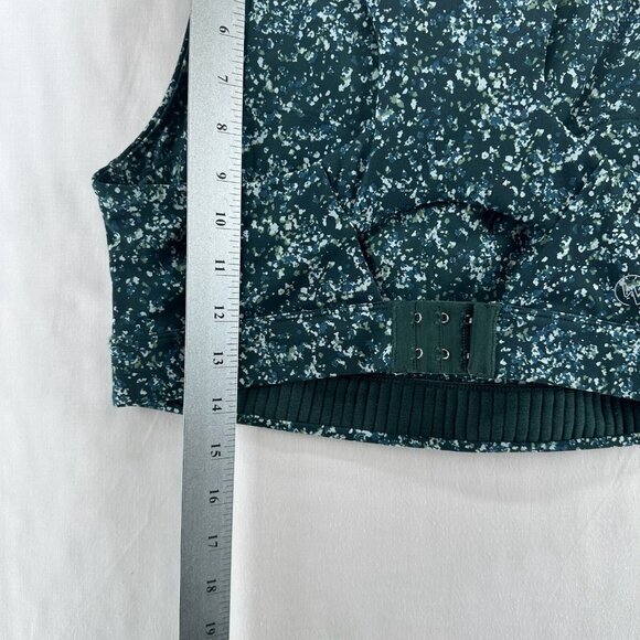 We Wander Sports Bra Size L Lightly Padded Wireless Performance Racerback Green - Picture 7 of 7